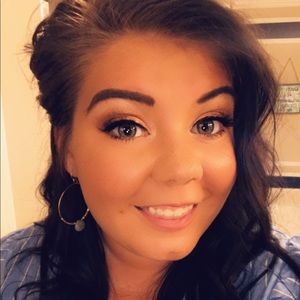 Meet your Posher, Kristen